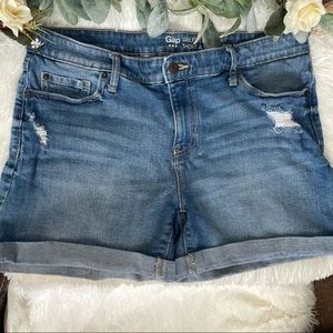Gap Girlfriend Jean Shorts 10